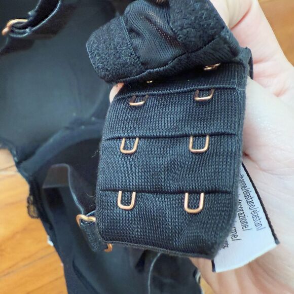 Women Victoria's Secret Dream Angel Push Up Lace Floral Bra in Black Size 36C - Picture 4 of 6